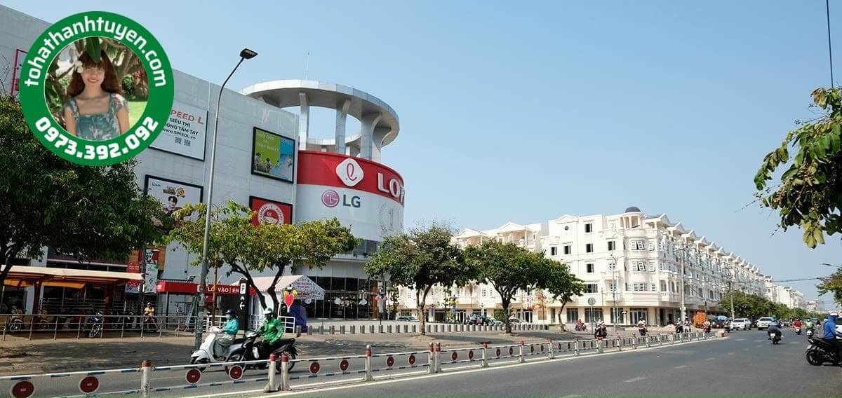 Lotte Mart tại Cityland Park Hills