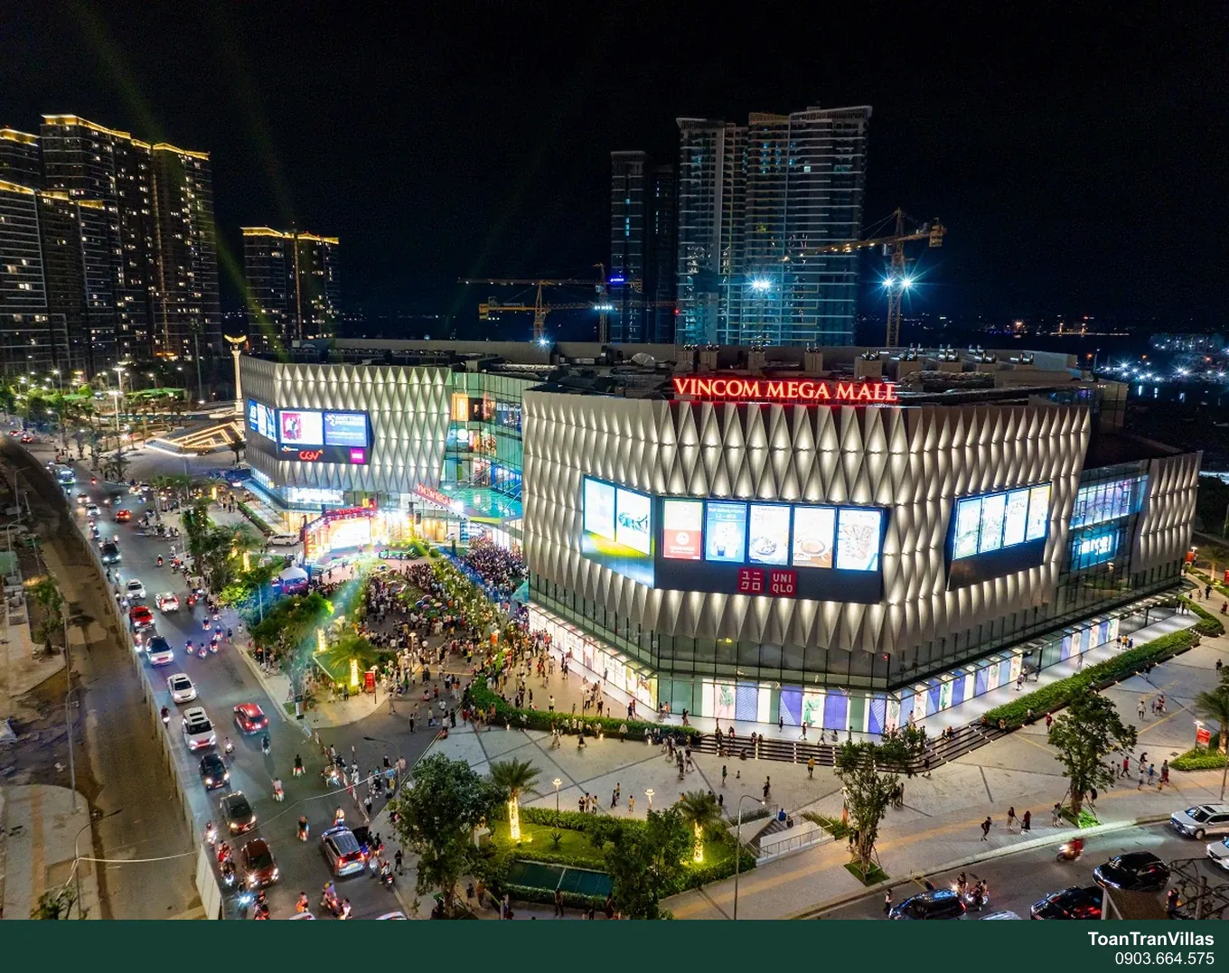 Vincom buổi tối, Vinhomes Grand Park