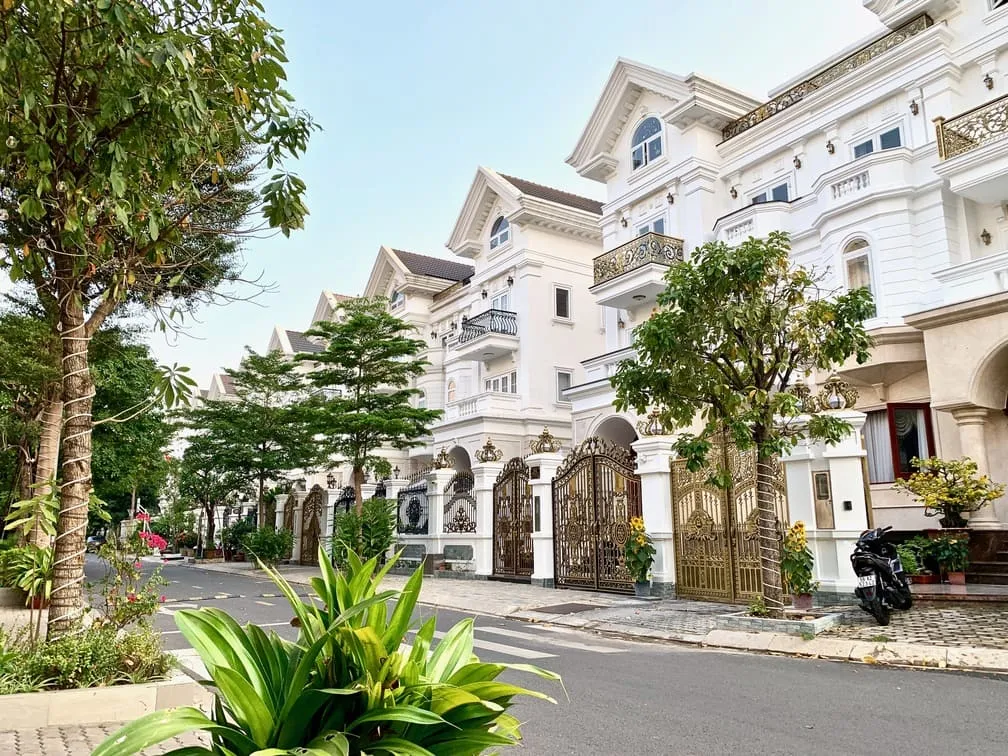 Cityland Garden Hills — Nhà phố 6×19m nội thất cổ điển, đang cho thuê