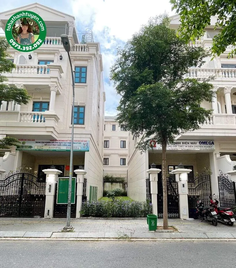 Cityland Park Hills — Nhà phố hoàn thiện mới, hướng Đông